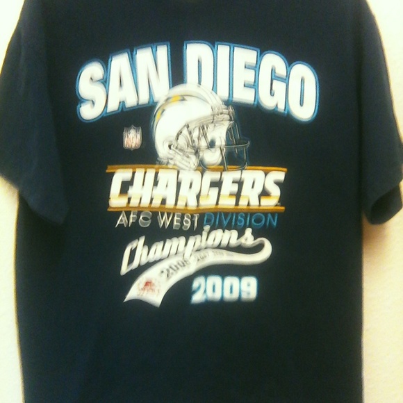 NFL San Diego Chargers Men's Large Shirt - Picture 7 of 7
